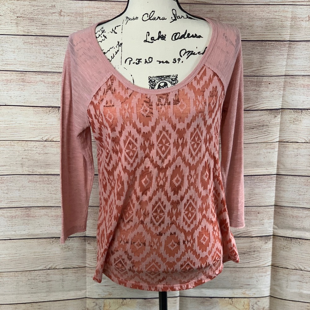 Maurice Pink Lace 3/4 Sleeve Crew Neck